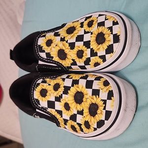 VANS Asher slip On Sunflower Kids Shoes. Size 11